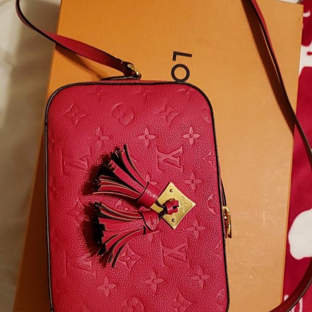 BNWT Louis Vuitton Saintonge Crossbody (red)